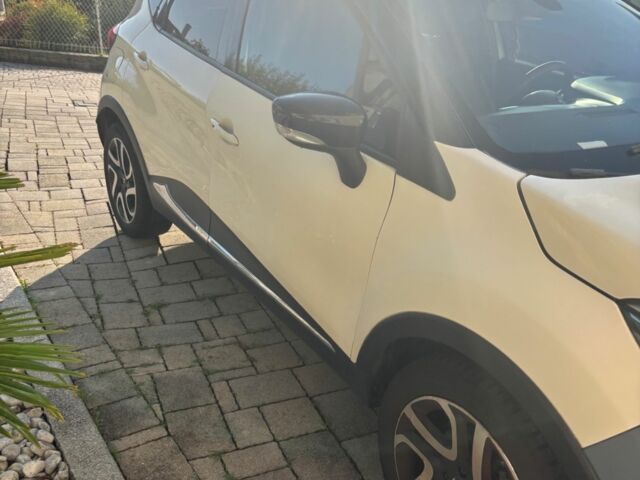 Бежевий Рено 5, об'ємом двигуна 0 л та пробігом 2 тис. км за 6997 $, фото 1 на Automoto.ua