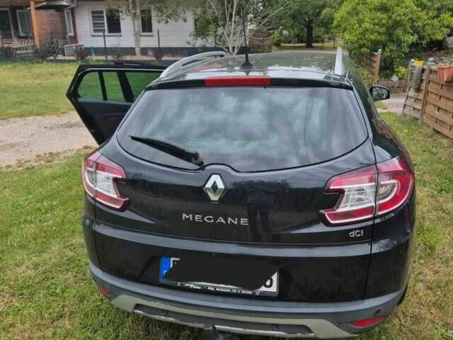 Черный Рено 5, объемом двигателя 1.5 л и пробегом 250 тыс. км за 6800 $, фото 1 на Automoto.ua