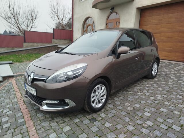 Коричневий Рено 5, об'ємом двигуна 1.5 л та пробігом 240 тис. км за 7300 $, фото 1 на Automoto.ua