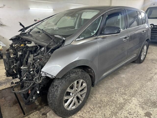 Серый Рено 5, объемом двигателя 2 л и пробегом 230 тыс. км за 10000 $, фото 1 на Automoto.ua
