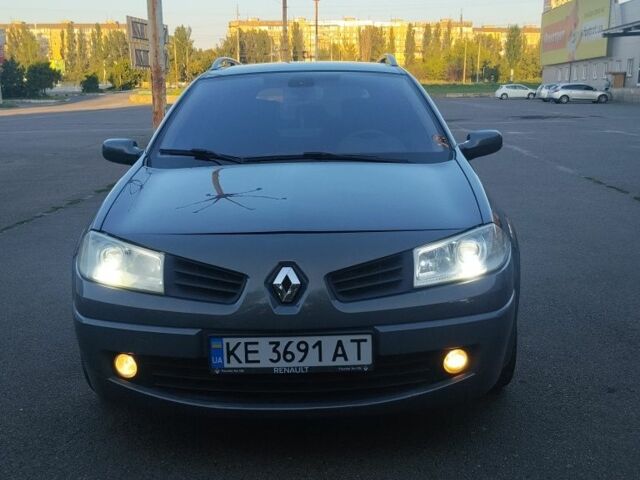 Сірий Рено 5, об'ємом двигуна 2 л та пробігом 213 тис. км за 4813 $, фото 1 на Automoto.ua