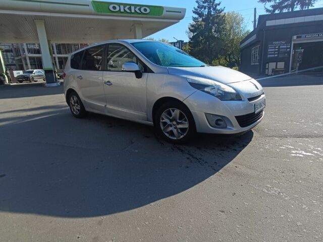 Серый Рено 5, объемом двигателя 0 л и пробегом 292 тыс. км за 6821 $, фото 1 на Automoto.ua