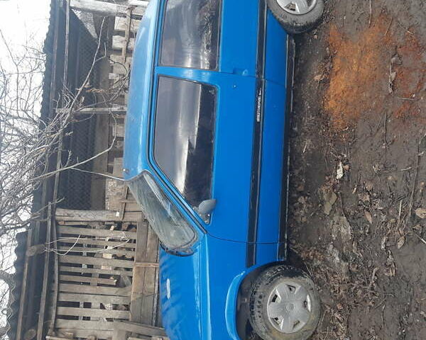 Синий Рено 5, объемом двигателя 1.6 л и пробегом 100 тыс. км за 300 $, фото 1 на Automoto.ua