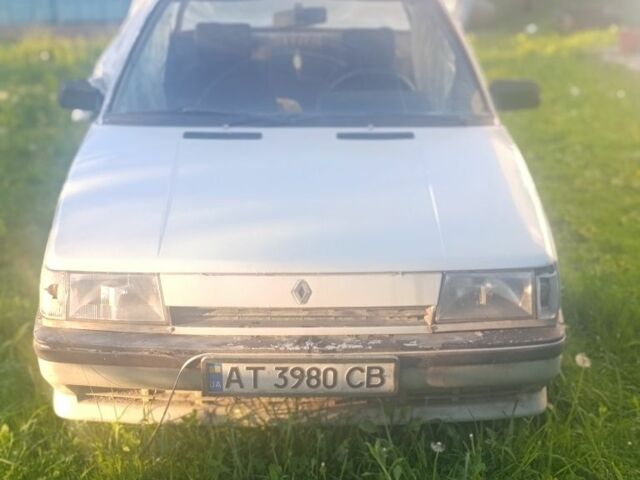 Сірий Рено 9, об'ємом двигуна 1.4 л та пробігом 1 тис. км за 269 $, фото 1 на Automoto.ua