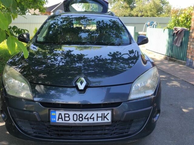 Серый Рено 9, объемом двигателя 1.6 л и пробегом 206 тыс. км за 7122 $, фото 1 на Automoto.ua