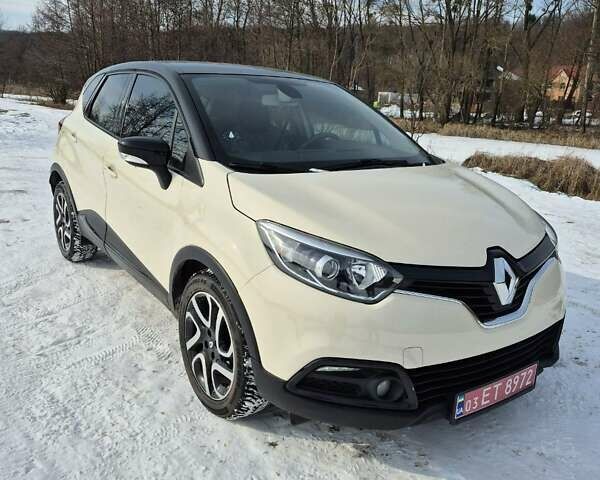 Бежевый Рено Каптур, объемом двигателя 1.5 л и пробегом 152 тыс. км за 11400 $, фото 1 на Automoto.ua