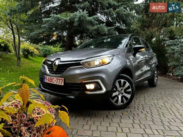 Сірий Рено Каптур, об'ємом двигуна 1.5 л та пробігом 84 тис. км за 12200 $, фото 1 на Automoto.ua
