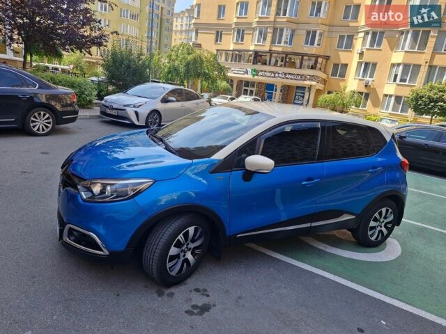 Синій Рено Каптур, об'ємом двигуна 1.2 л та пробігом 78 тис. км за 11350 $, фото 1 на Automoto.ua