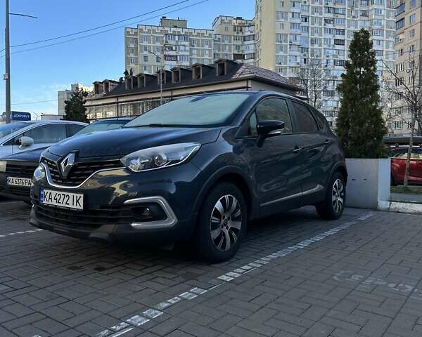 Синий Рено Каптур, объемом двигателя 0.9 л и пробегом 79 тыс. км за 12000 $, фото 1 на Automoto.ua