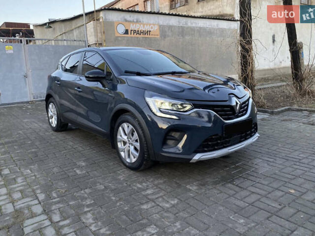 Синій Рено Каптур, об'ємом двигуна 1.33 л та пробігом 78 тис. км за 18900 $, фото 1 на Automoto.ua