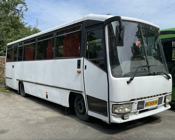 Білий Рено Карріер, об'ємом двигуна 6.2 л та пробігом 400 тис. км за 7000 $, фото 1 на Automoto.ua