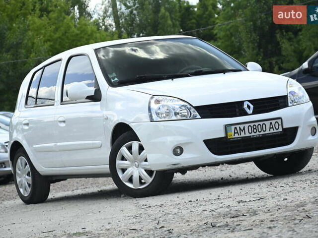 Білий Рено Кліо, об'ємом двигуна 1.15 л та пробігом 105 тис. км за 4999 $, фото 1 на Automoto.ua