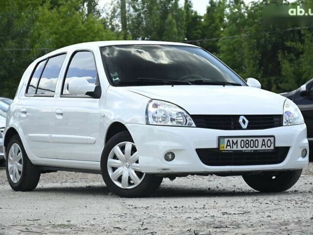 Белый Рено Клио, объемом двигателя 1.1 л и пробегом 105 тыс. км за 5500 $, фото 1 на Automoto.ua