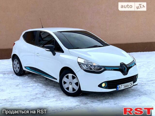 Белый Рено Клио, объемом двигателя 1.5 л и пробегом 250 тыс. км за 7000 $, фото 1 на Automoto.ua