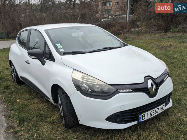Белый Рено Клио, объемом двигателя 1.5 л и пробегом 214 тыс. км за 7297 $, фото 1 на Automoto.ua