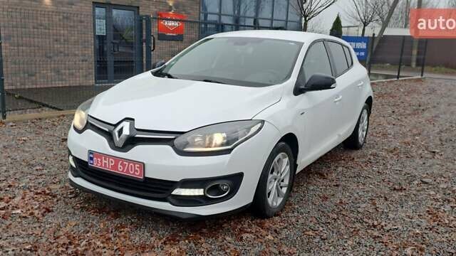 Белый Рено Клио, объемом двигателя 1.5 л и пробегом 172 тыс. км за 9500 $, фото 1 на Automoto.ua