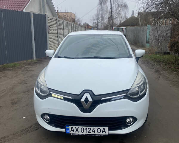 Белый Рено Клио, объемом двигателя 1.46 л и пробегом 339 тыс. км за 7300 $, фото 1 на Automoto.ua