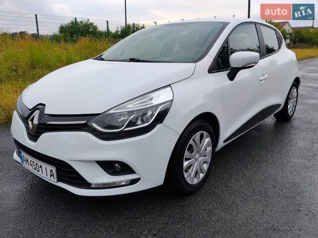 Білий Рено Кліо, об'ємом двигуна 1.5 л та пробігом 176 тис. км за 7650 $, фото 1 на Automoto.ua