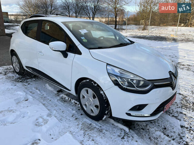 Белый Рено Клио, объемом двигателя 1.46 л и пробегом 116 тыс. км за 8300 $, фото 1 на Automoto.ua