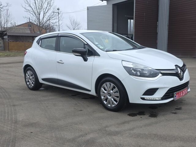 Білий Рено Кліо, об'ємом двигуна 0 л та пробігом 179 тис. км за 9600 $, фото 1 на Automoto.ua