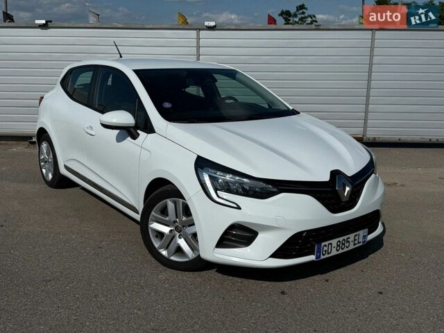 Белый Рено Клио, объемом двигателя 0 л и пробегом 146 тыс. км за 14600 $, фото 1 на Automoto.ua
