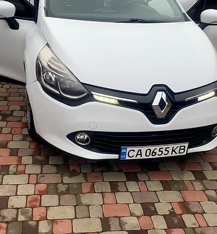 Белый Рено Клио, объемом двигателя 15 л и пробегом 155 тыс. км за 7600 $, фото 1 на Automoto.ua