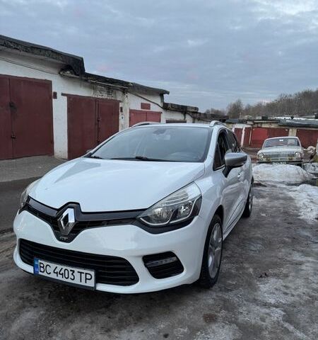 Белый Рено Клио, объемом двигателя 1.2 л и пробегом 117 тыс. км за 8800 $, фото 1 на Automoto.ua