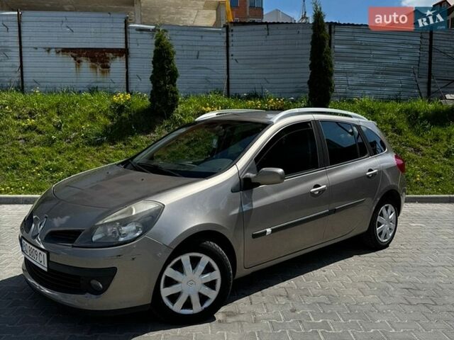 Бежевый Рено Клио, объемом двигателя 1.2 л и пробегом 202 тыс. км за 4500 $, фото 1 на Automoto.ua