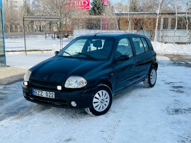 Черный Рено Клио, объемом двигателя 0 л и пробегом 200 тыс. км за 1500 $, фото 1 на Automoto.ua