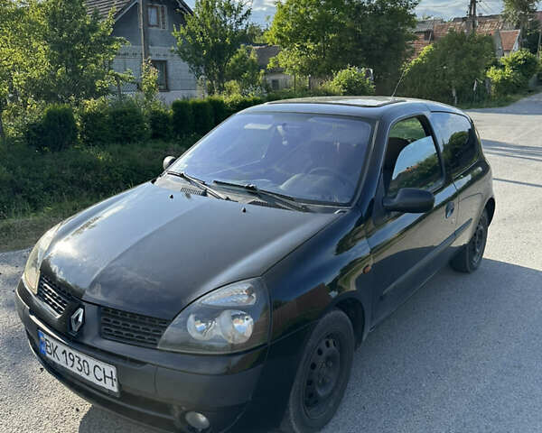 Чорний Рено Кліо, об'ємом двигуна 1.5 л та пробігом 380 тис. км за 2750 $, фото 1 на Automoto.ua