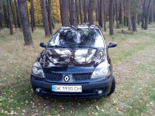 Рено Клио 2002 в Ровно на Automoto.ua Черный Рено Клио, объемом двигателя 1.5 л и пробегом 380 тыс. км за 2350 $, фото 1 на Automoto.ua