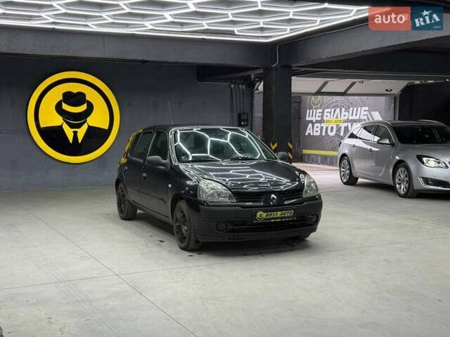 Черный Рено Клио, объемом двигателя 1.2 л и пробегом 212 тыс. км за 3700 $, фото 1 на Automoto.ua
