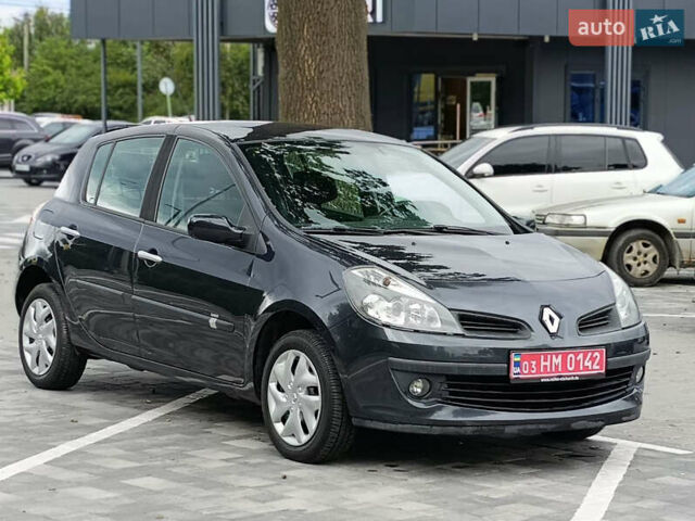 Чорний Рено Кліо, об'ємом двигуна 1.2 л та пробігом 215 тис. км за 4700 $, фото 1 на Automoto.ua
