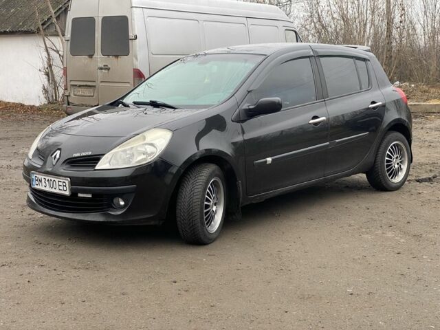 Черный Рено Клио, объемом двигателя 1.4 л и пробегом 310 тыс. км за 5300 $, фото 1 на Automoto.ua