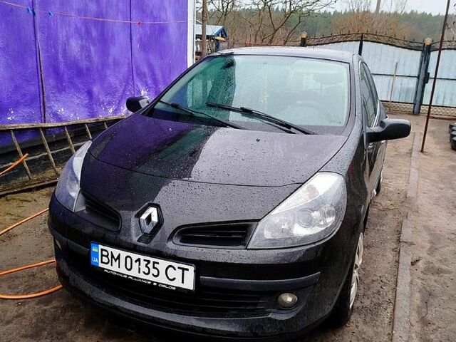 Чорний Рено Кліо, об'ємом двигуна 1.1 л та пробігом 0 тис. км за 5000 $, фото 1 на Automoto.ua