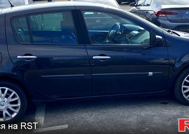 Чорний Рено Кліо, об'ємом двигуна 1.6 л та пробігом 275 тис. км за 5500 $, фото 1 на Automoto.ua