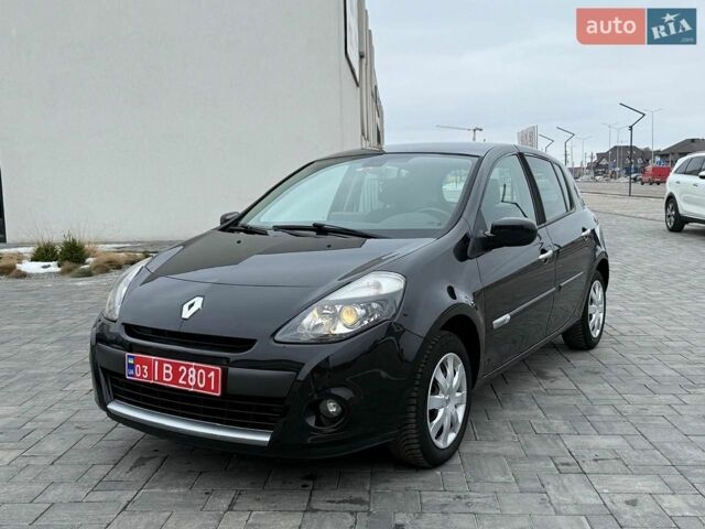 Чорний Рено Кліо, об'ємом двигуна 1.6 л та пробігом 115 тис. км за 6500 $, фото 1 на Automoto.ua