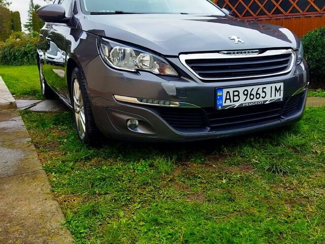 Черный Рено Клио, объемом двигателя 1.2 л и пробегом 210 тыс. км за 5200 $, фото 1 на Automoto.ua