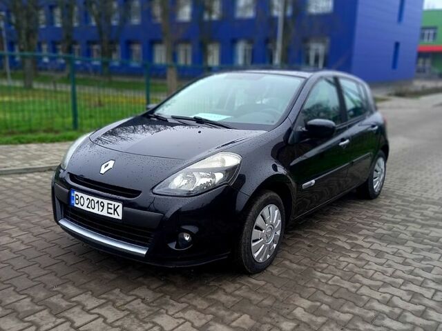 Чорний Рено Кліо, об'ємом двигуна 1.1 л та пробігом 205 тис. км за 4500 $, фото 1 на Automoto.ua