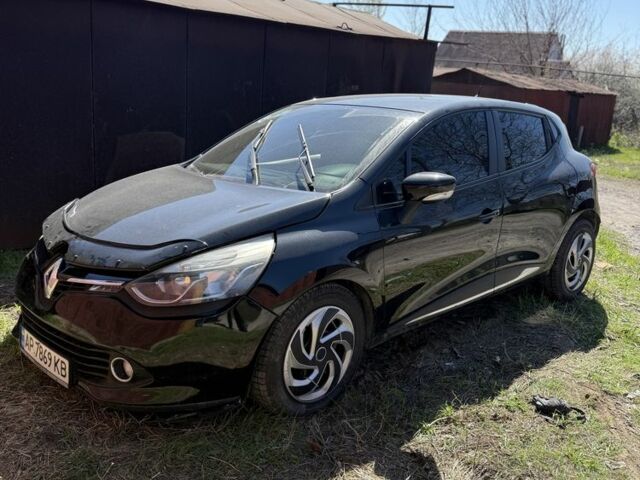 Чорний Рено Кліо, об'ємом двигуна 1.5 л та пробігом 102 тис. км за 2100 $, фото 1 на Automoto.ua