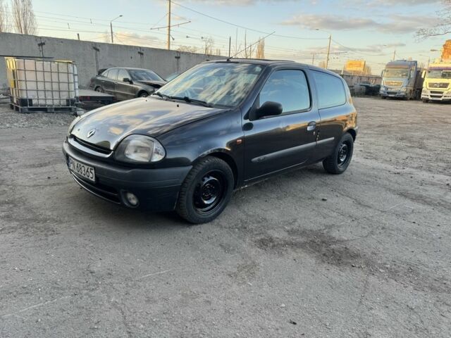 Черный Рено Клио, объемом двигателя 1.2 л и пробегом 200 тыс. км за 899 $, фото 1 на Automoto.ua