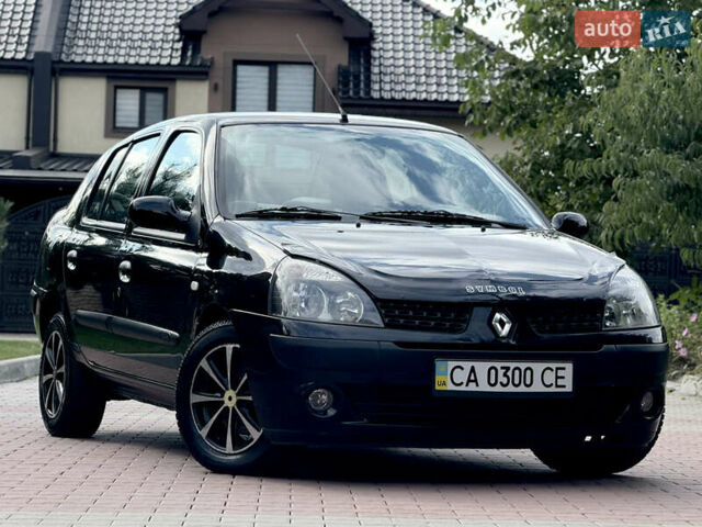 Черный Рено Клио, объемом двигателя 1.4 л и пробегом 210 тыс. км за 3999 $, фото 1 на Automoto.ua