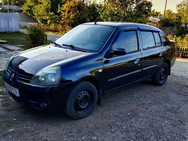 Черный Рено Клио, объемом двигателя 1.4 л и пробегом 300 тыс. км за 3200 $, фото 1 на Automoto.ua