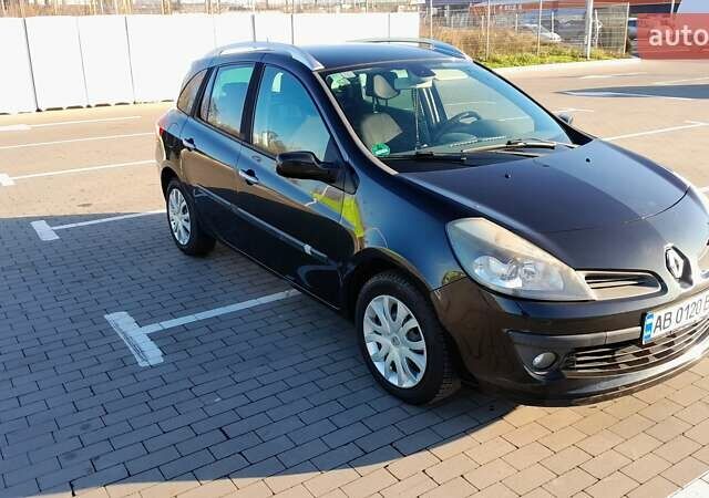 Чорний Рено Кліо, об'ємом двигуна 1.6 л та пробігом 218 тис. км за 5900 $, фото 1 на Automoto.ua