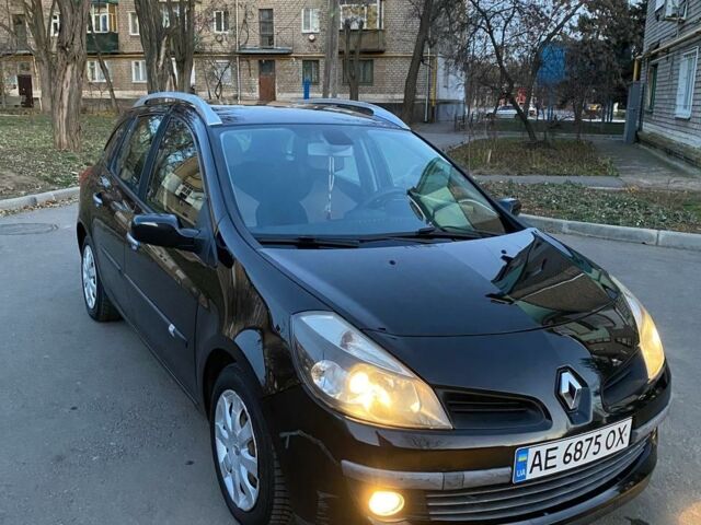 Черный Рено Клио, объемом двигателя 1.2 л и пробегом 166 тыс. км за 5500 $, фото 1 на Automoto.ua