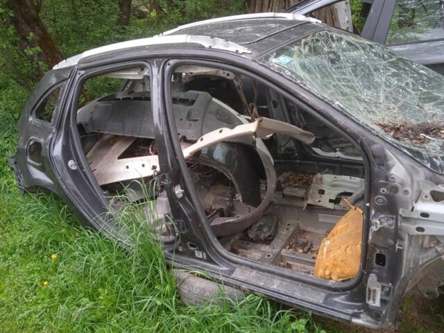Черный Рено Клио, объемом двигателя 1.5 л и пробегом 1 тыс. км за 500 $, фото 1 на Automoto.ua