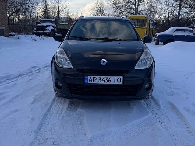 Чорний Рено Кліо, об'ємом двигуна 1.46 л та пробігом 240 тис. км за 3800 $, фото 1 на Automoto.ua