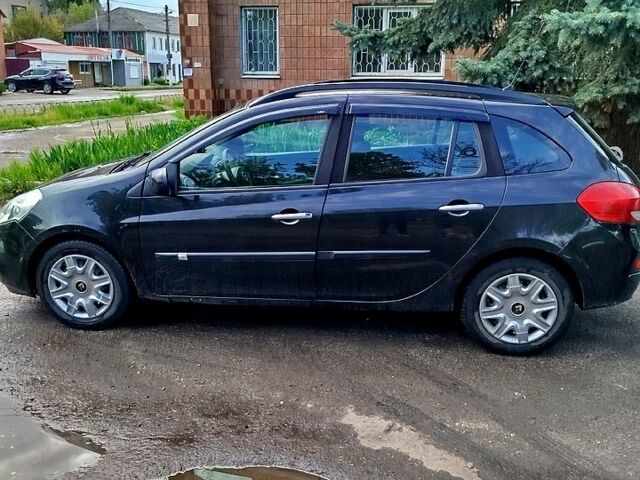 Черный Рено Клио, объемом двигателя 1.1 л и пробегом 229 тыс. км за 4200 $, фото 1 на Automoto.ua