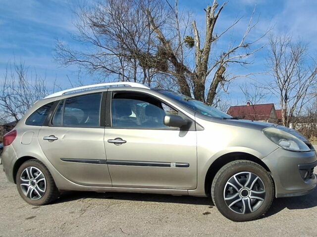 Коричневий Рено Кліо, об'ємом двигуна 1 л та пробігом 236 тис. км за 4400 $, фото 1 на Automoto.ua