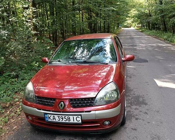 Червоний Рено Кліо, об'ємом двигуна 1.2 л та пробігом 142 тис. км за 3700 $, фото 1 на Automoto.ua